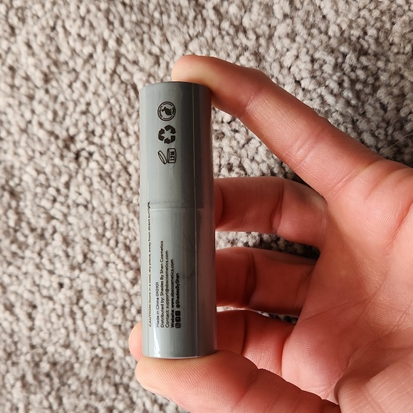 Shades by Shan Lipstick - Picture 4 of 4